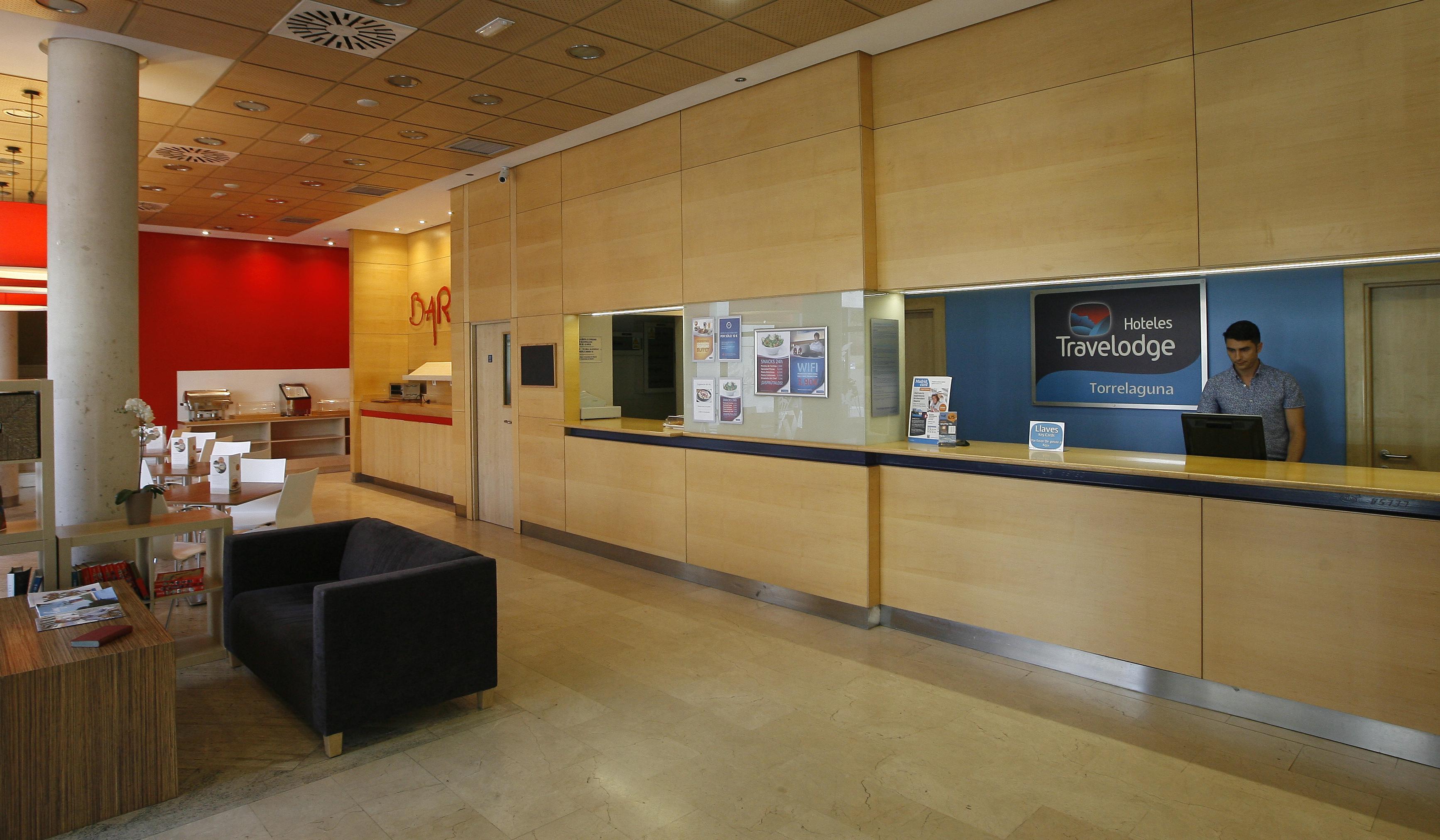 Travelodge Torrelaguna Madri Exterior foto